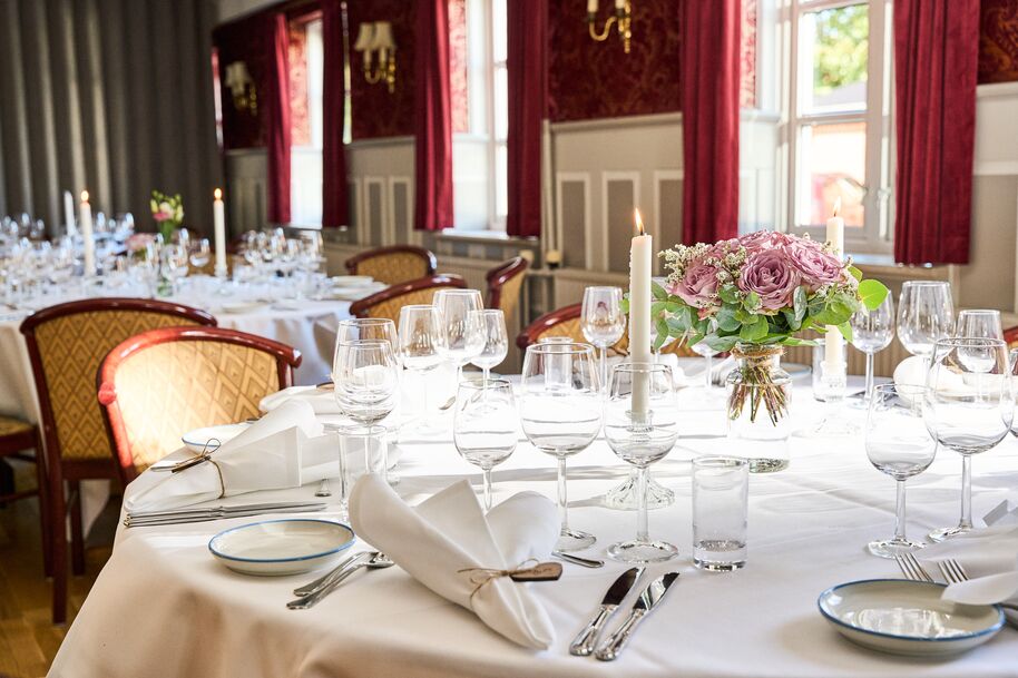 pyntet festlokale på tambohus kro