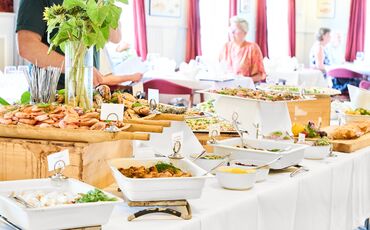 Sommerophold med fiskebuffet